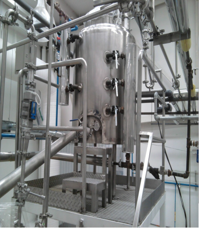 TANQUES DE CERAS CON TUBERIA Y AISLAMIENTO